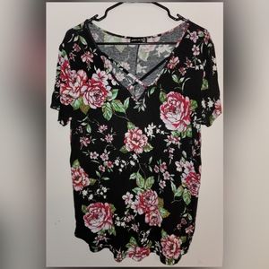 Popular21 Criss Cross Top